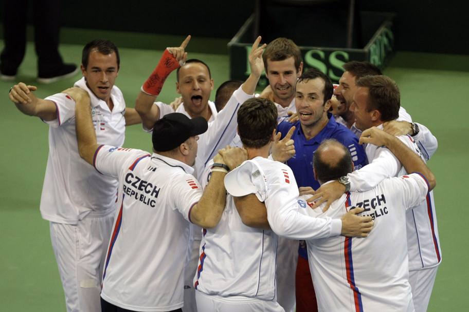 Radek Stepanek non tradisce e consegna alla Repubblica Ceca la seconda Coppa Davis consecutiva. Ap